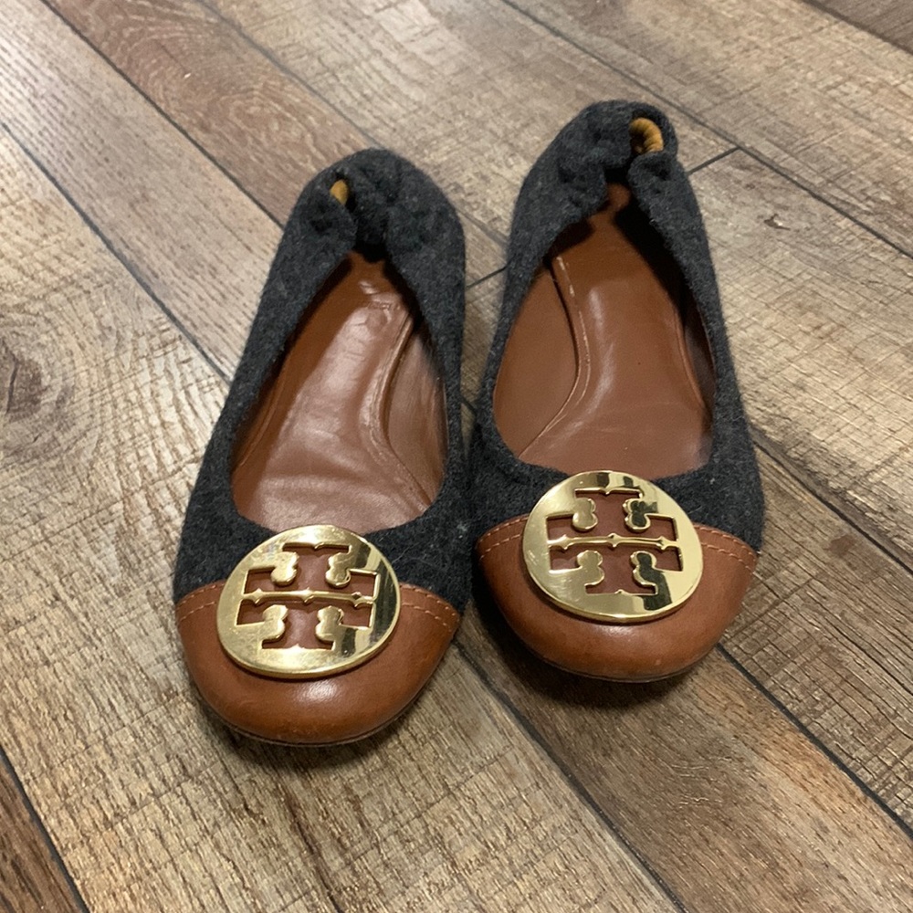 Tory Burch Wool and Leather Flats womens